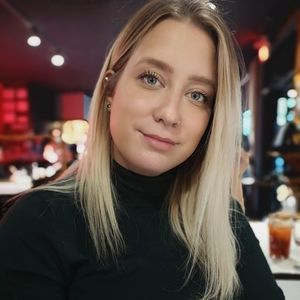 Meet your Posher, Cindy